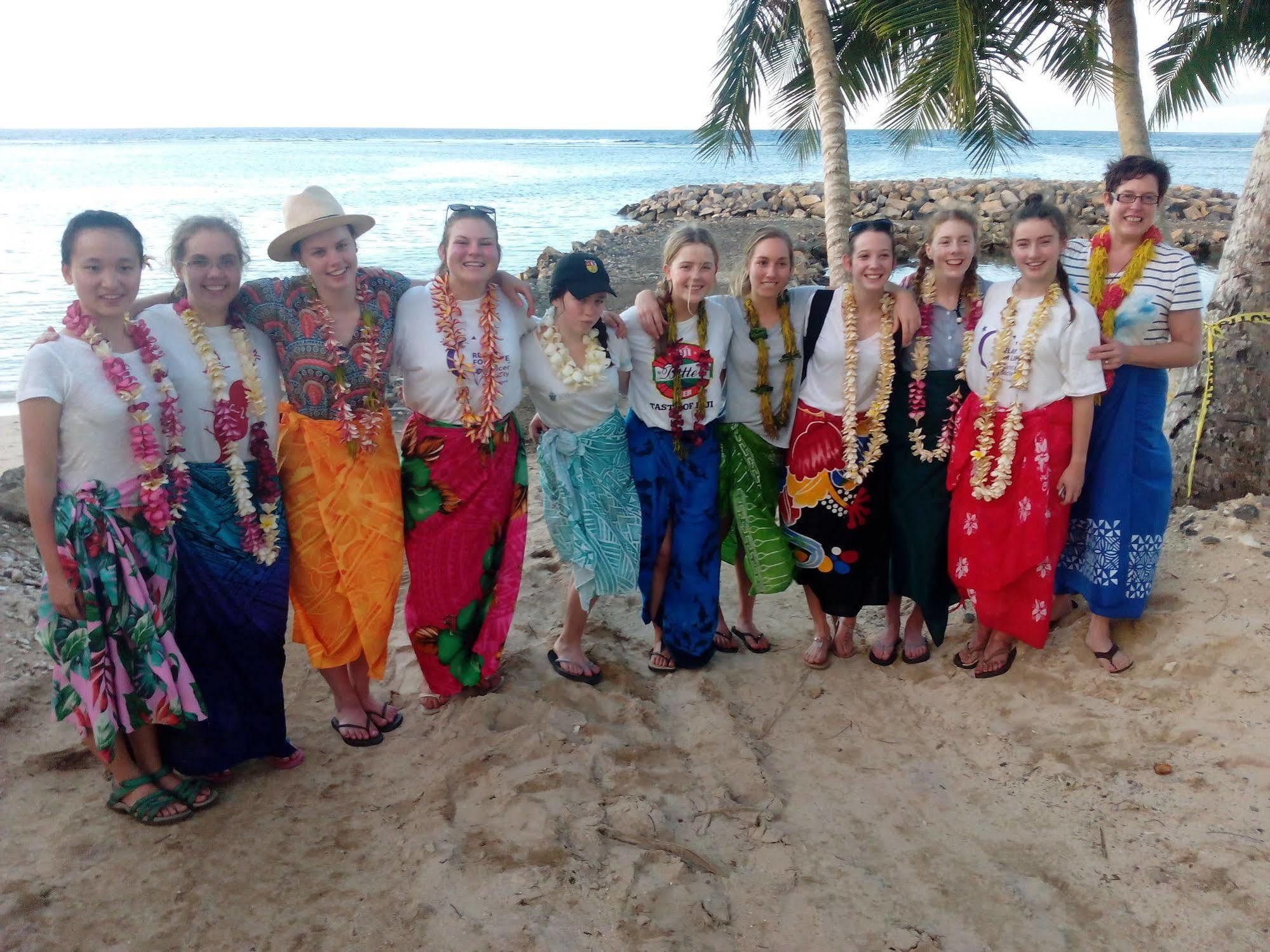 Vacations Beach Fale Hotel Manase Eksteriør billede